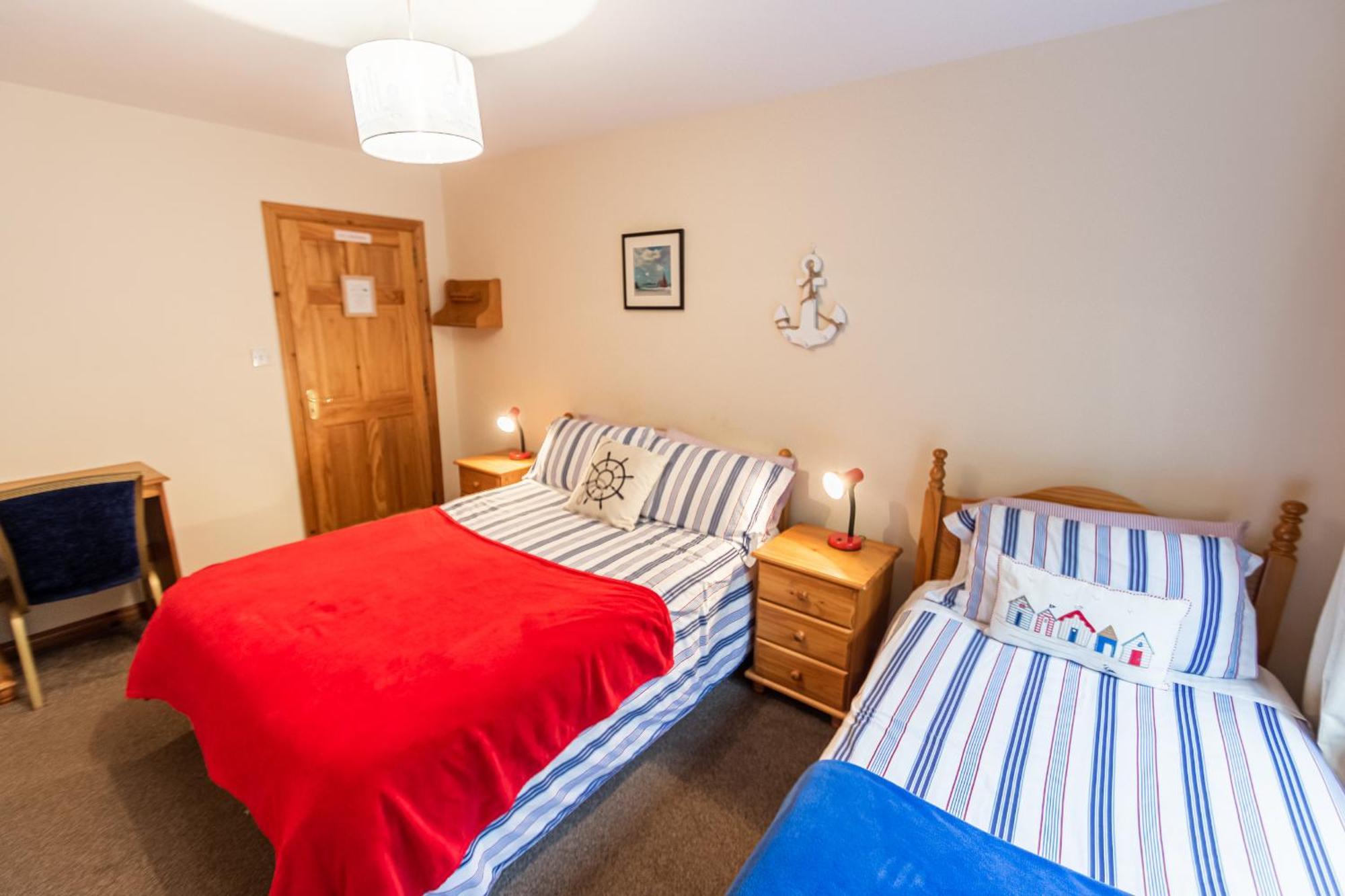 Seawinds Bed And Breakfast Киллибегс Номер фото